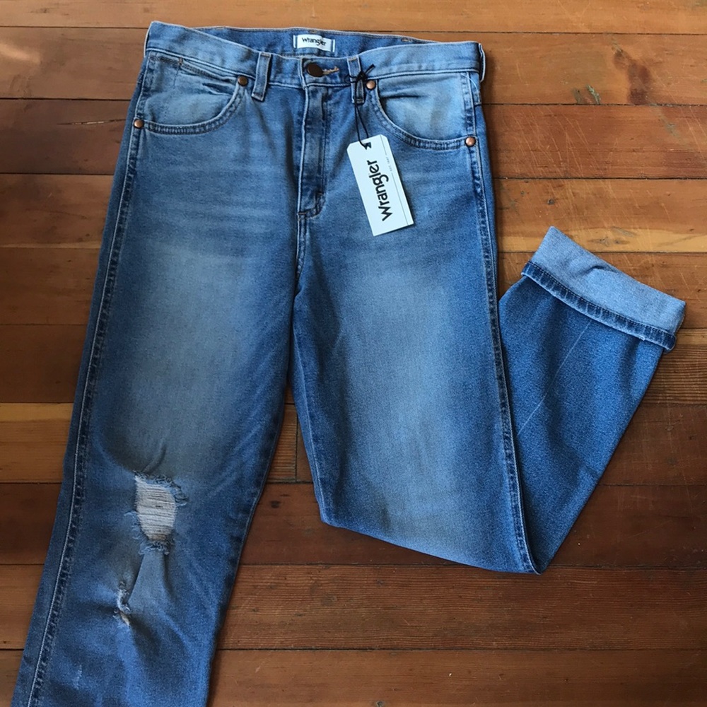 Brand New Wrangler Heritage Fit Jeans